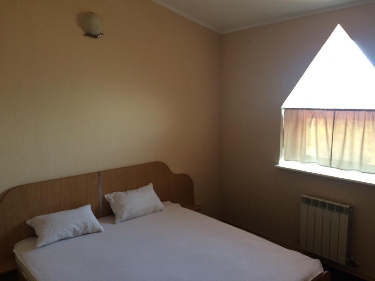 Hostel Kryvyi Rih Exterior photo